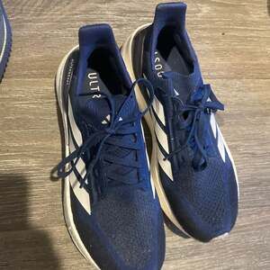 Adidas Ultraboost Running Shoes, Navy Blue & White, Size 8.5